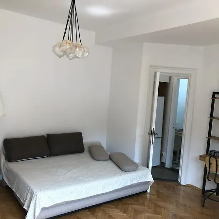 Apartment Interbelic Studio - Old Town - Armenian Quarter Bucharest